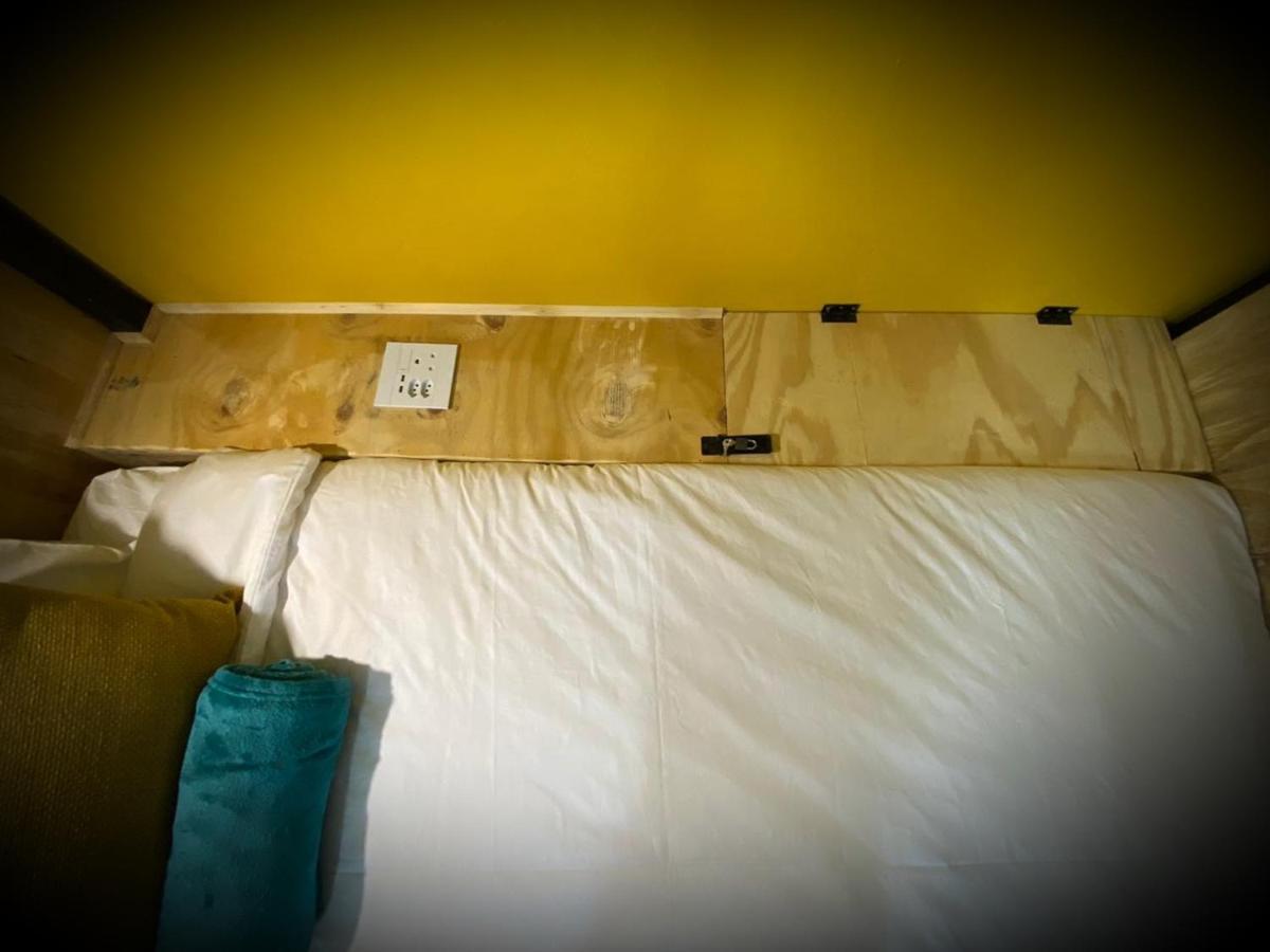 Uthando Backpackers Lodge Oudtshoorn Esterno foto